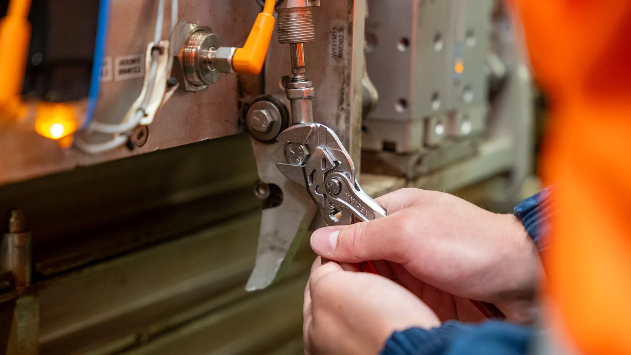 service engineer